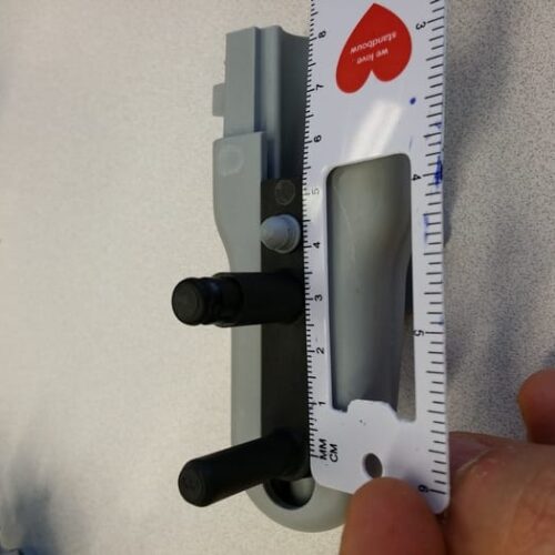 Carrousel Deurbevestiging kunststof Revo hart op hart 32mm Carrousel Deurbevestiging kunststof Revo hart op hart 32mm